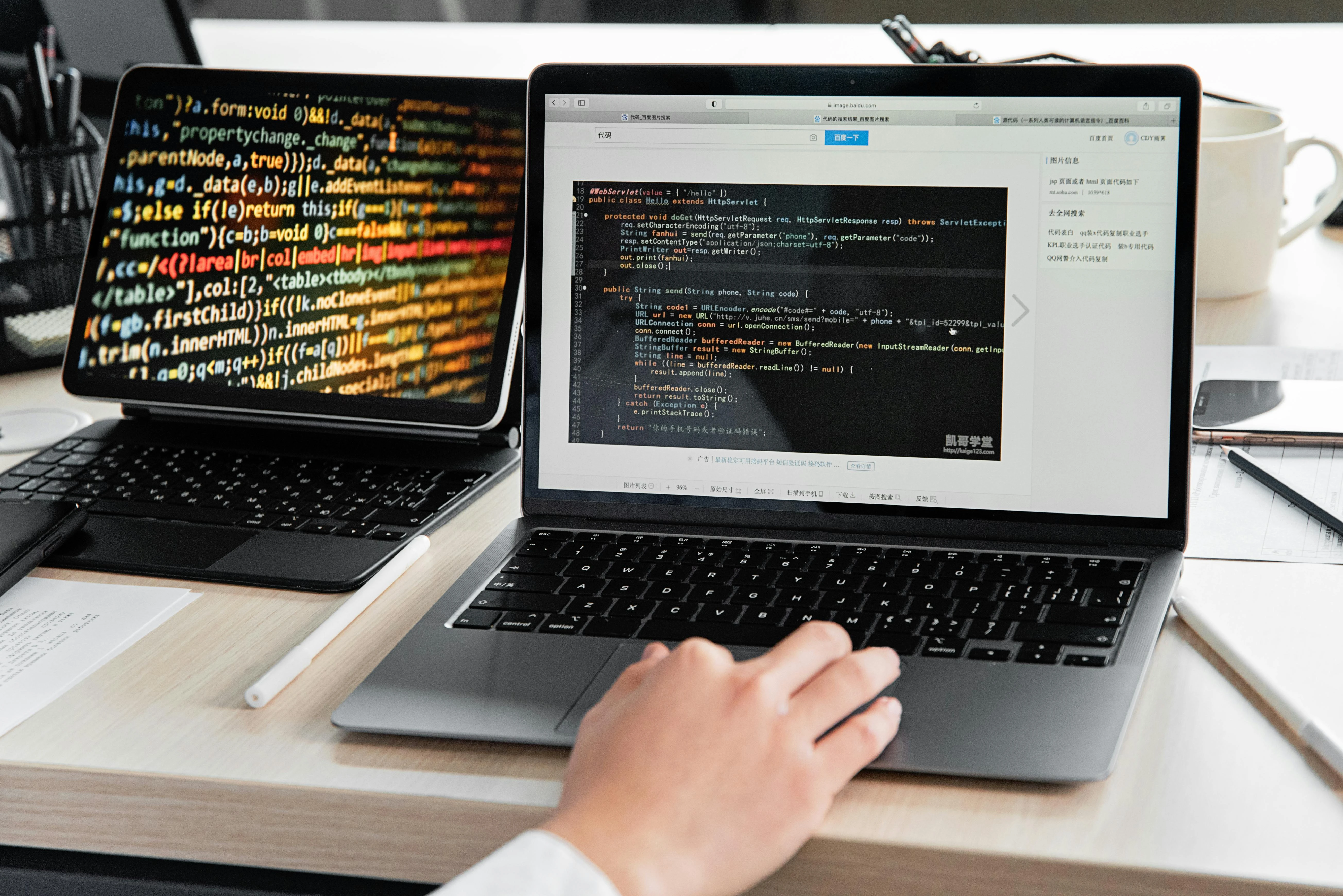 OC zawodowe dla programisty i specjalisty IT — co Cię chroni, gdy kod zawiedzie